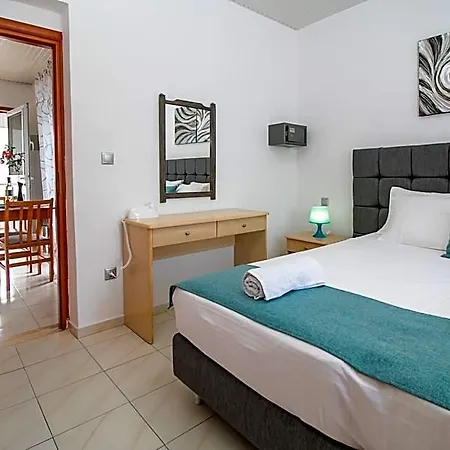 Platoni Elite Szálloda 4*